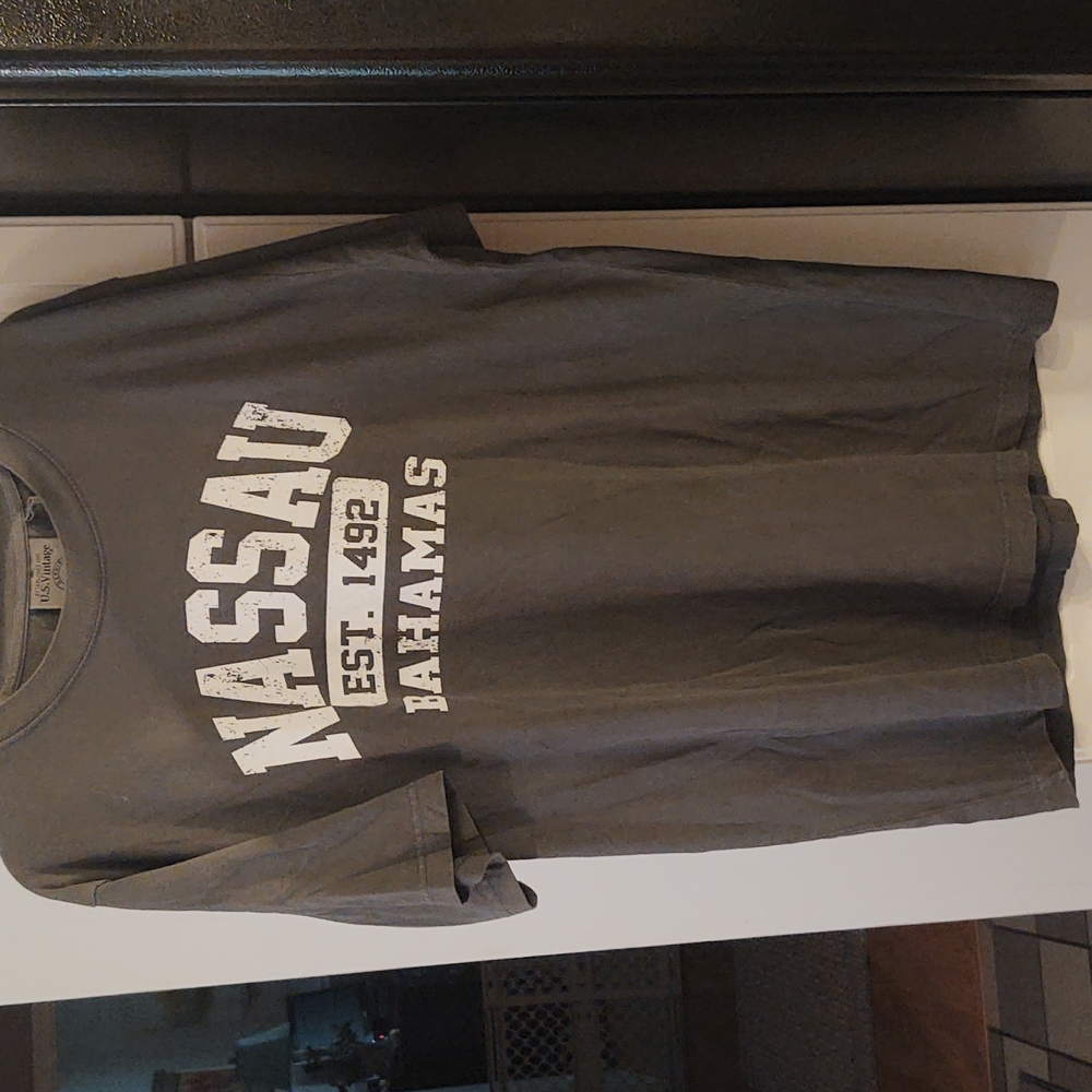 Men's Nassau Tee shirt